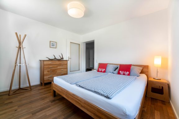 Schlafzimmer mit Bergblick